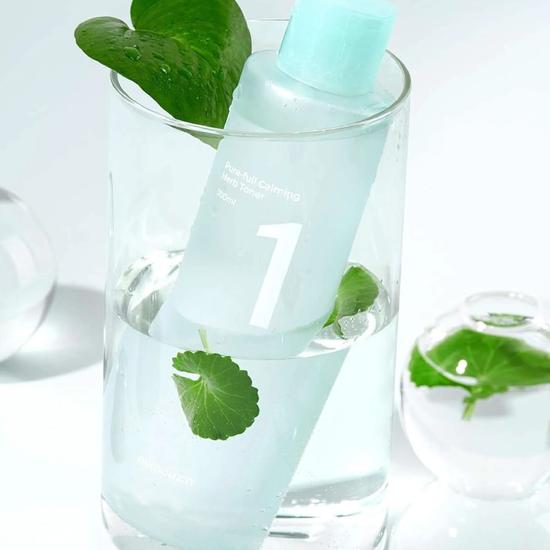 Numbuzin No.1 Pure-Full Calming Herb Toner 300ml