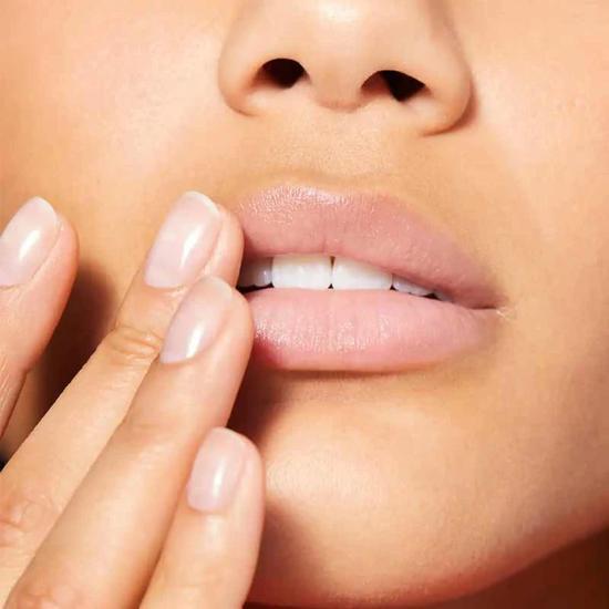 Nuxe Reve De Miel Ultra Nourishing Lip Balm 15g