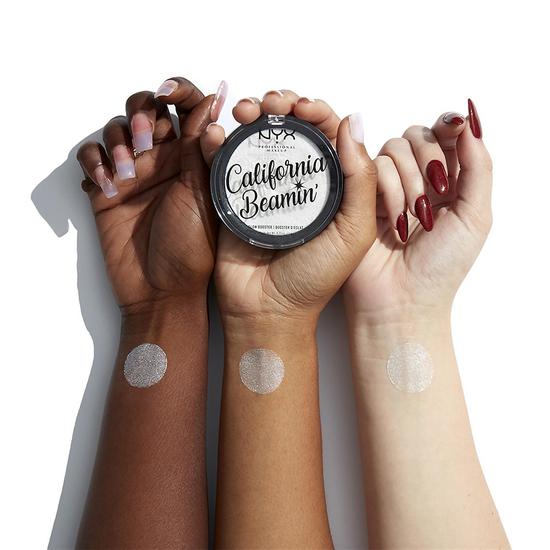 NYX Professional Makeup California Beamin' Glow Booster 22g