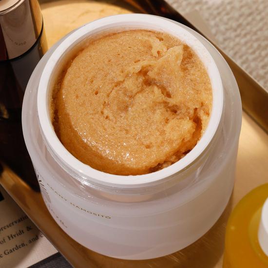 Omorovicza Gold Sugar Scrub 200ml