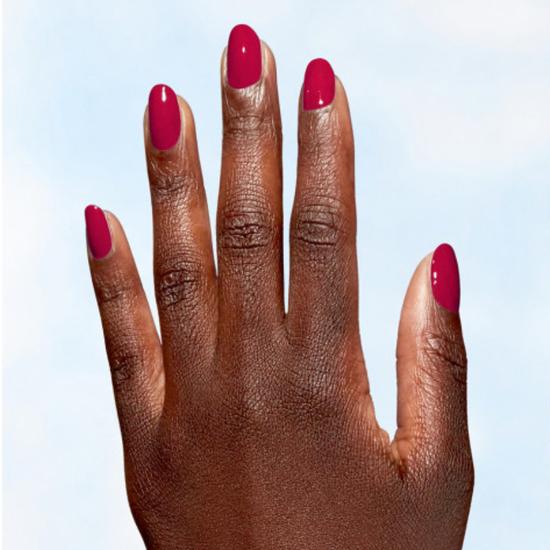 OPI A Bloom With A View Nail Polish Nature Strong 15ml - Red