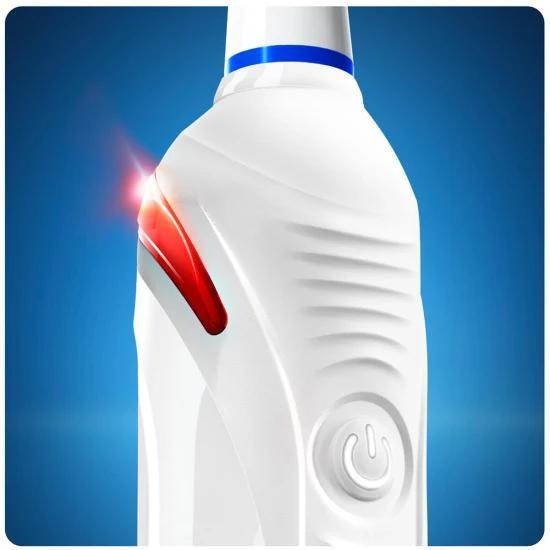 Oral B Smart 4 4000 CrossAction Electric Toothbrush White