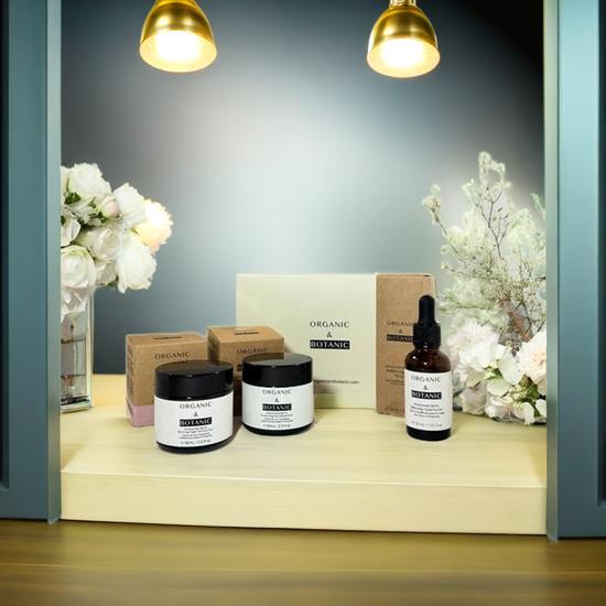 Organic & Botanic Amazonian Berry Anti-Ageing Skin Care Star Employee Gift Set