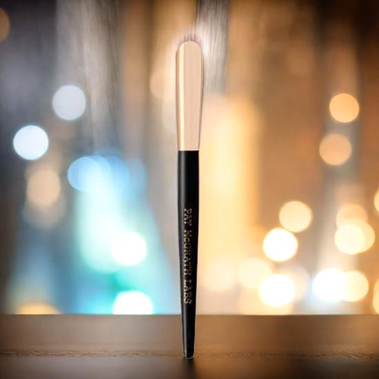 Pat McGrath Labs Skin Fetish: Sublime Perfection Concealer Brush