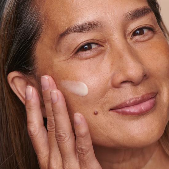 Peter Thomas Roth Even Smoother Glycolic Retinol Resurfacing Serum 30ml