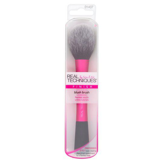 Real Techniques Blush Brush