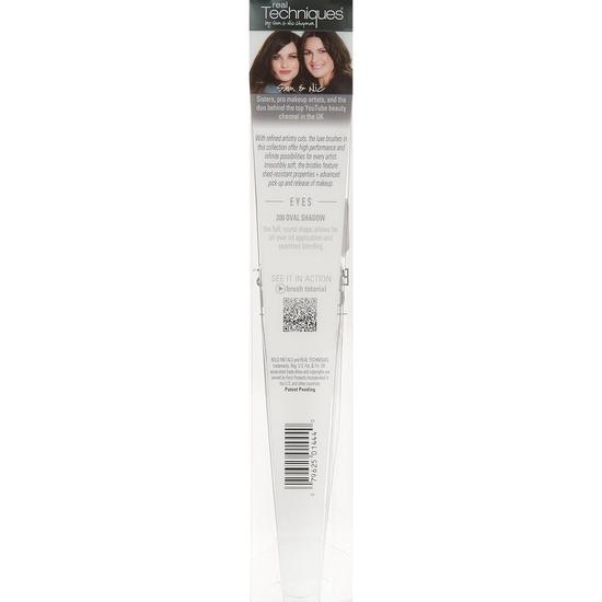 Real Techniques Bold Metals Oval Shadow Brush 200 White