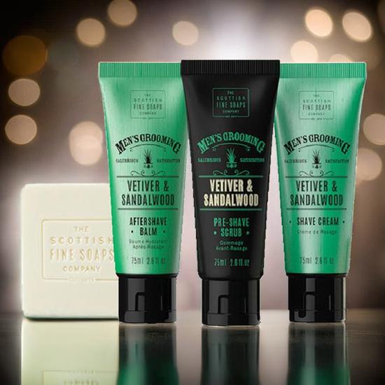 Scottish Fine Soaps Vetiver & Sandalwood Luxurious Gift Set