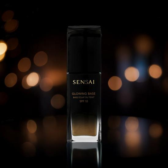 Sensai Foundations Glowing Base SPF 10 30ml