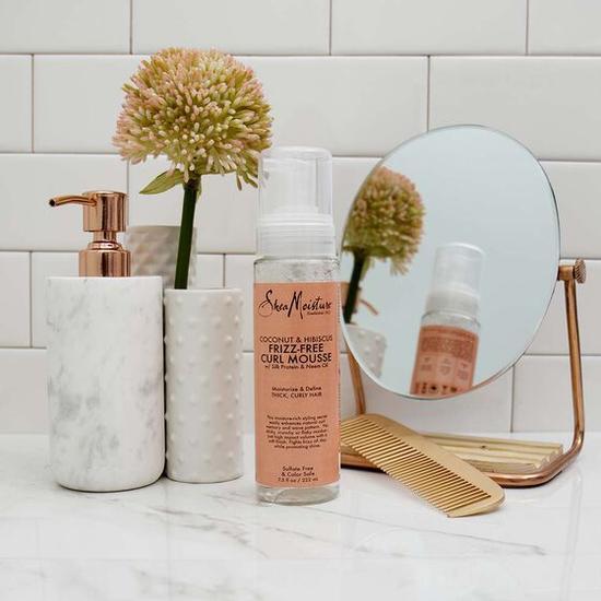 Shea Moisture Coconut & Hibiscus Frizz-Free Curl Mousse 220ml