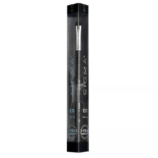Sigma Beauty E21 Smudge Brush