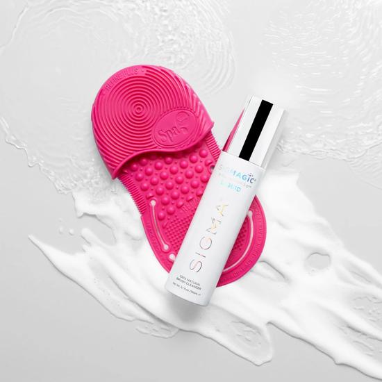 Sigma Beauty Essential Brush Cleaning Duo