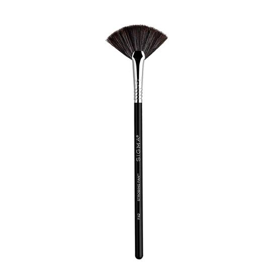 Sigma Beauty F42 STROBING FAN BRUSH