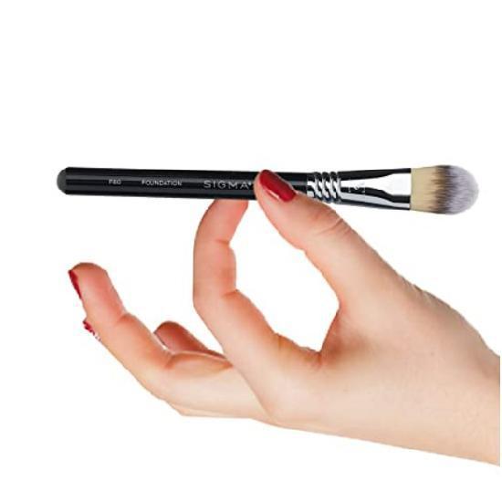 Sigma Beauty F60 Foundation Brush Black/Chrome