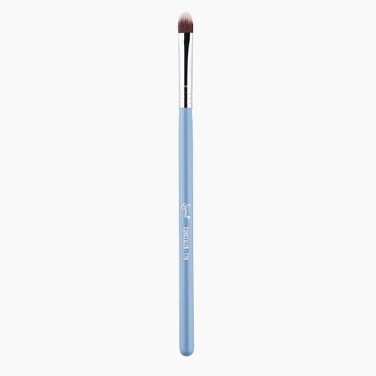 Sigma Beauty F70 CONCEALER BRUSH BUNNY BLUE
