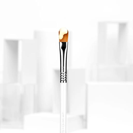 Sigma Beauty S20 EYE CREAM BRUSH