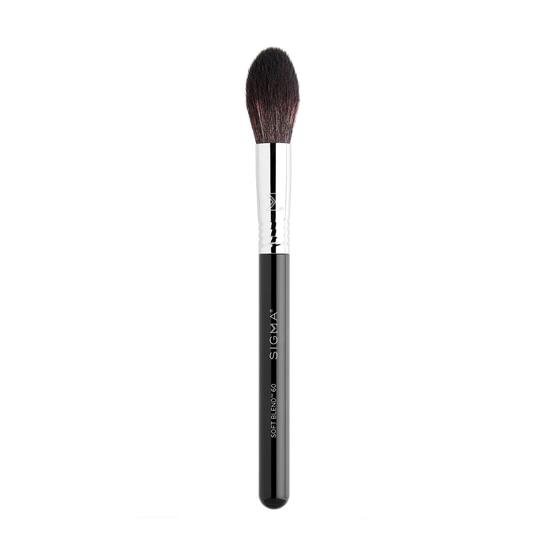 Sigma Beauty Soft Blend 60 Brush