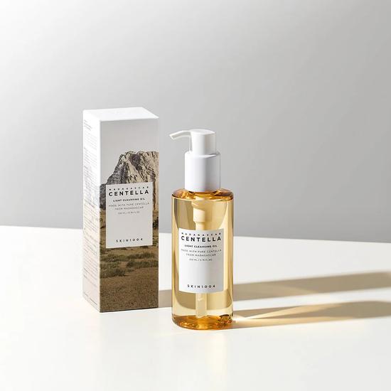 Skin1004 Madagascar Centella Light Cleansing Oil 200ml
