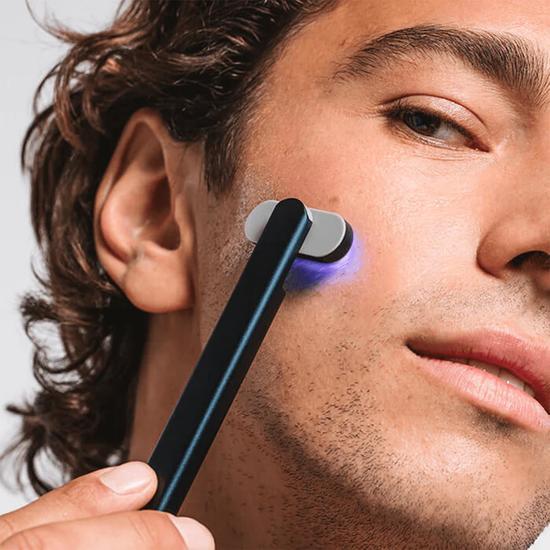 Solawave Anti-Breakout Skin Care Wand With Blue Light Therapy Blue light technology that fights acne & blemished skin