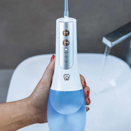 Spotlight Water Flosser With UV Steriliser