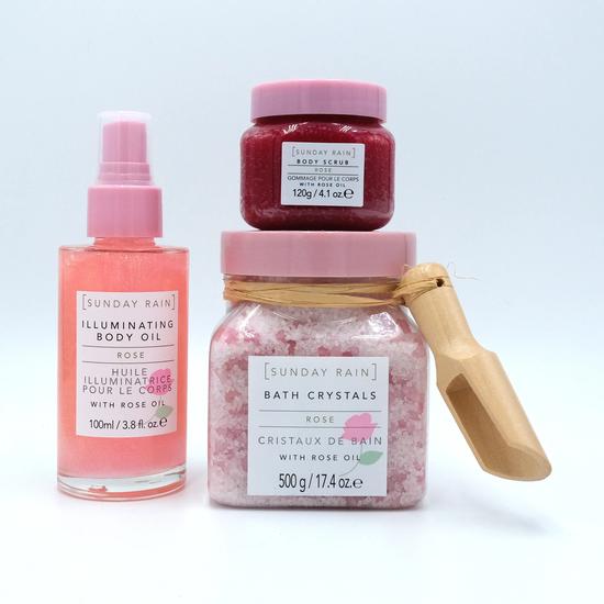 Sunday Rain Rose Fleur Trio