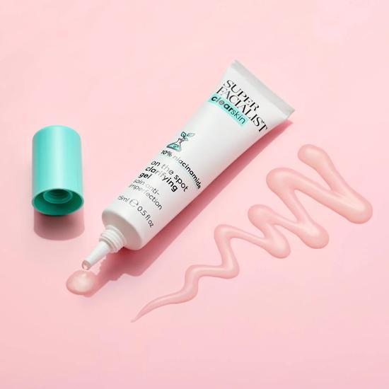 Super Facialist Clear Skin On The Spot Clarifying Gel 15ml