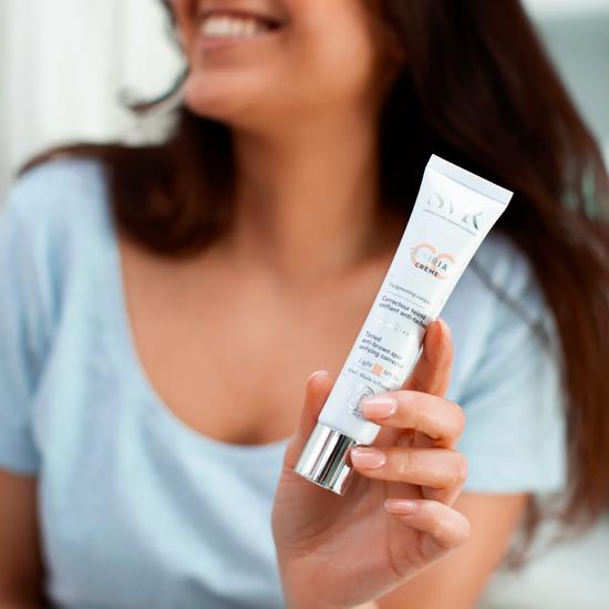 SVR CLAIRIAL CC Cream Hyperpigmentation SPF 50+ Medium - 40ml