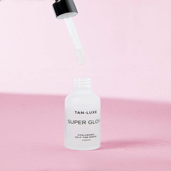 TAN-LUXE Super Glow Hyaluronic Self Tan Serum 30ml