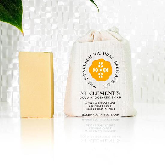 The Edinburgh Natural Skincare Co Edinburgh Skin Care Medium Queen Bee Gift Box