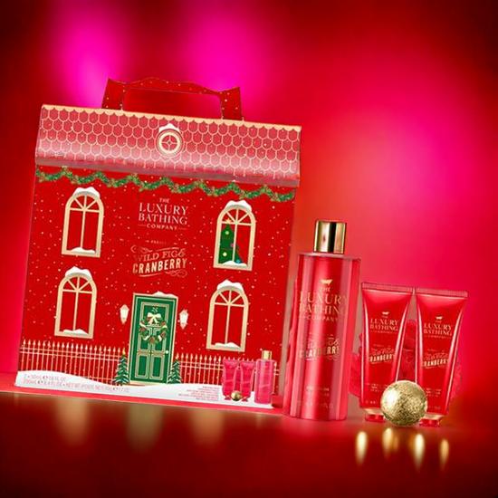 The Luxury Bathing Company Wild Fig & Cranberry Ultimate Bathing Gift Set