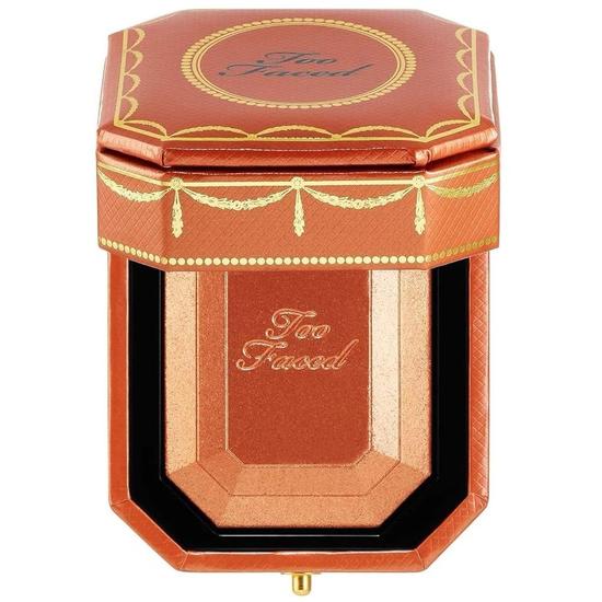 Too Faced Diamond Light Chocolate Diamond