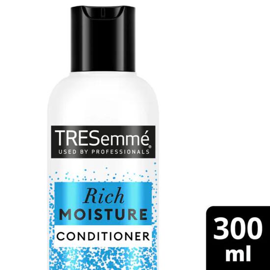TRESemmé Moisture Rich Conditioner With Vitamin E For Dry Damaged Hair 300 300ml