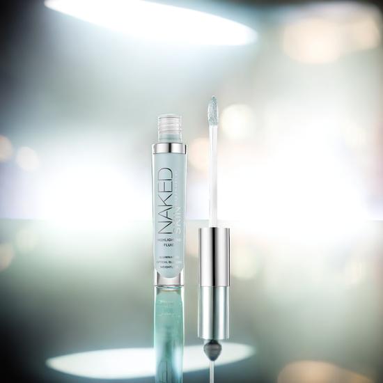 Urban Decay Naked Skin Highlighting Fluid Skywalk