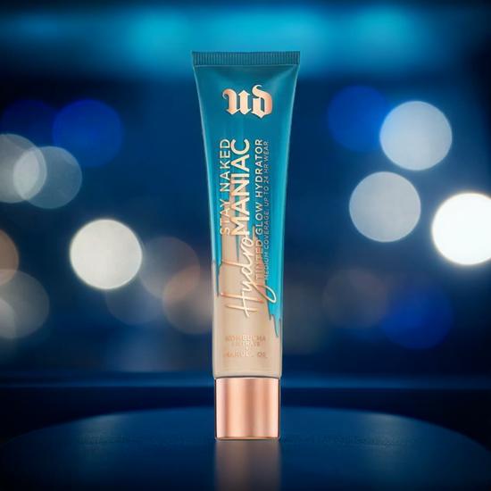 Urban Decay Stay Naked Hydromaniac Tinted Glow Foundation 10