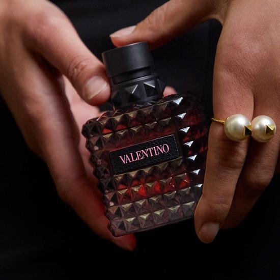 Valentino Born In Roma Donna Intense Eau De Parfum 30ml
