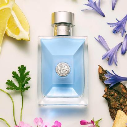Versace Pour Homme Eau De Toilette Gift Set 50ml