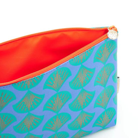 Victoria Green 'Mia' Large Makeup Bag In Shell Aqua