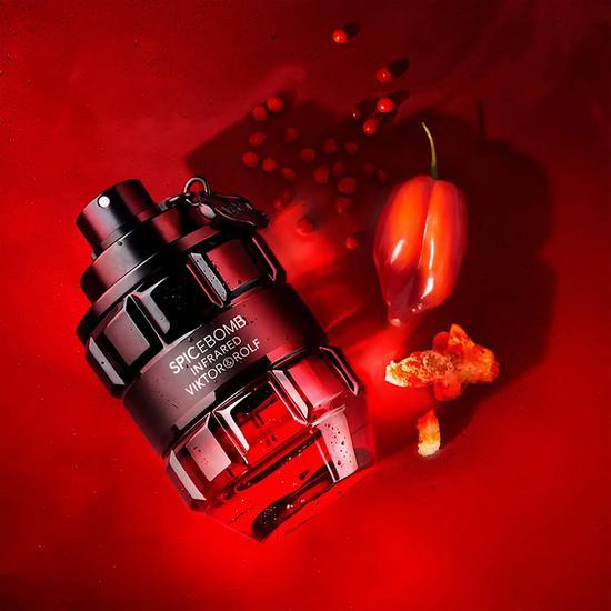VIKTOR&ROLF Spicebomb Infrared Eau De Toilette 90ml