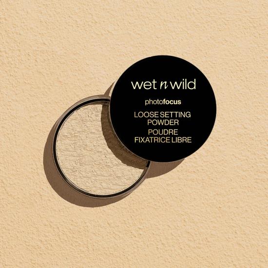 Wet N Wild Photo Focus Loose Setting Powder Banana