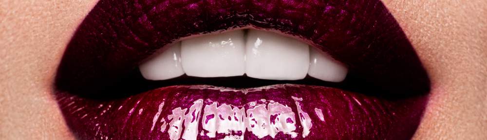 dark purple lips