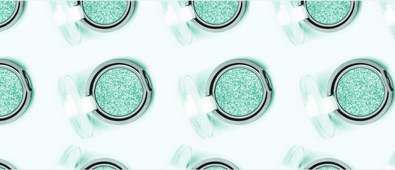 green eyeshadow