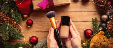 Christmas foundation and brush