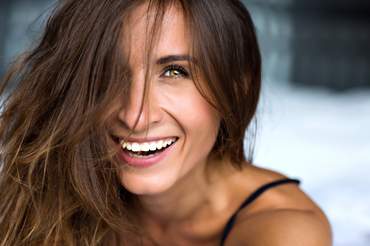 woman with brunette hair