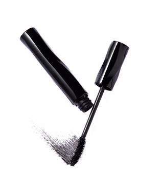 mascara.jpg