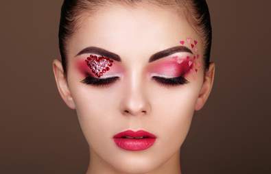 7 Valentine's Day Date Night Makeup Ideas To Try