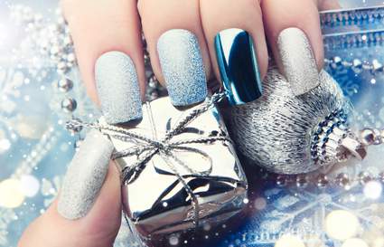 Christmas nails