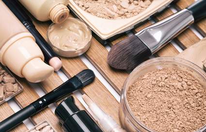 when to throw away makeup