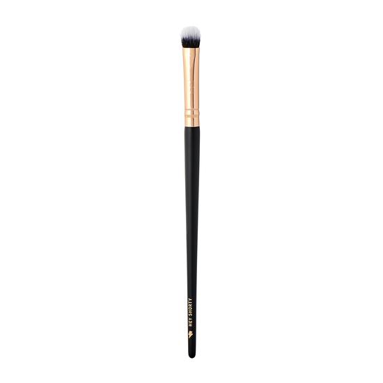 By Beauty Bay Rose Gold Glam Hey Shorty Shadow Brush