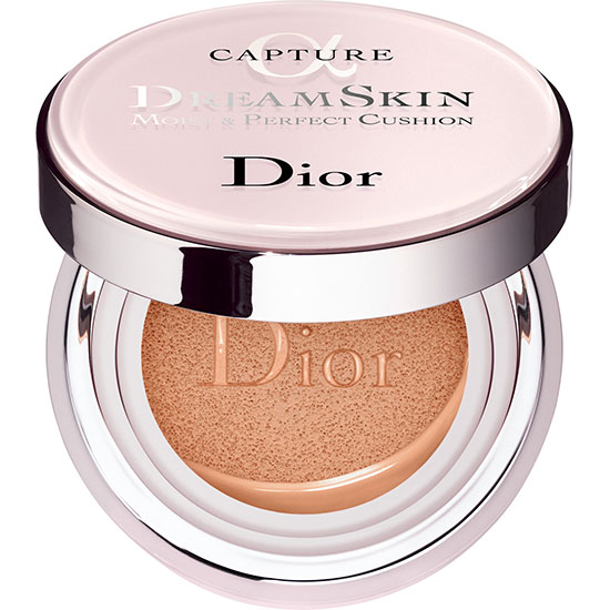 DIOR Capture Dreamskin Moist & Perfect Cushion SPF 50 012-Porcelain