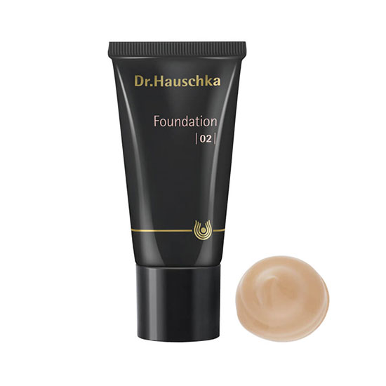 Dr Hauschka Foundation Almond